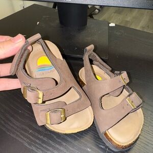 Maui Island Brown Kids Sandals with Adjustable Straps